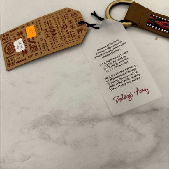 Handmade Peruvian Leather Dog Belt (small) - Picture 2 of 4